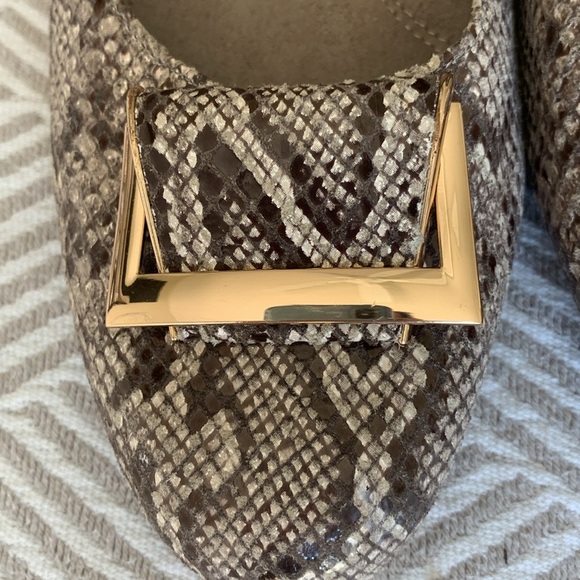 Aerosoles snakeskin buckle ballet flats size 10 - Picture 10 of 12